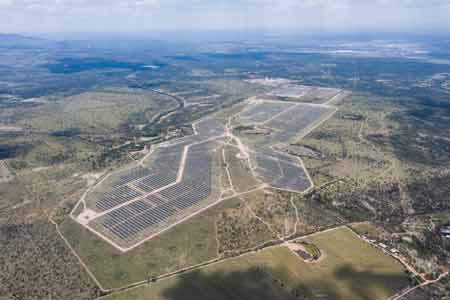 Instalación planta solar fotovoltaica en España