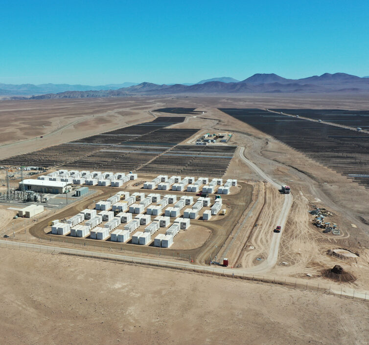 Opdenergy closes US$227 million financing for 371 MW operational portfolio multi-technology in Chile